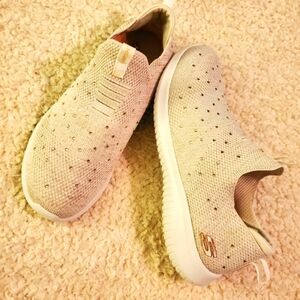 Like New ☆ Women's Sketchers Sneakers